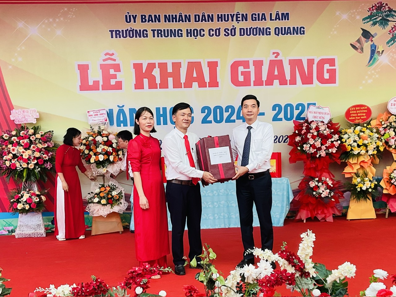 Trường THCS Dương Quang (Gia Lâm, TP. Hà Nội): Nâng cao chất lượng giáo dục mũi nhọn, khẳng định vị thế