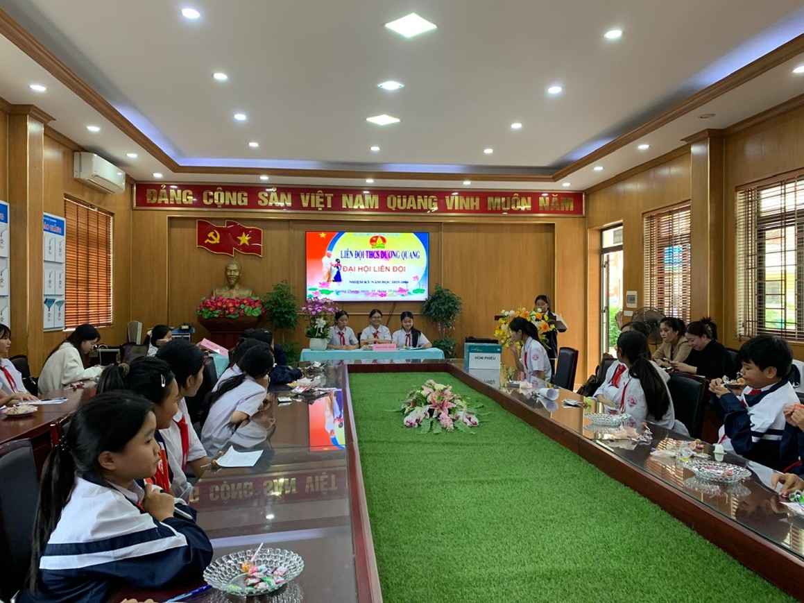 Đại hội liên đội Trường THCS Dương Quang Nhiệm kỳ 2025 - 2026