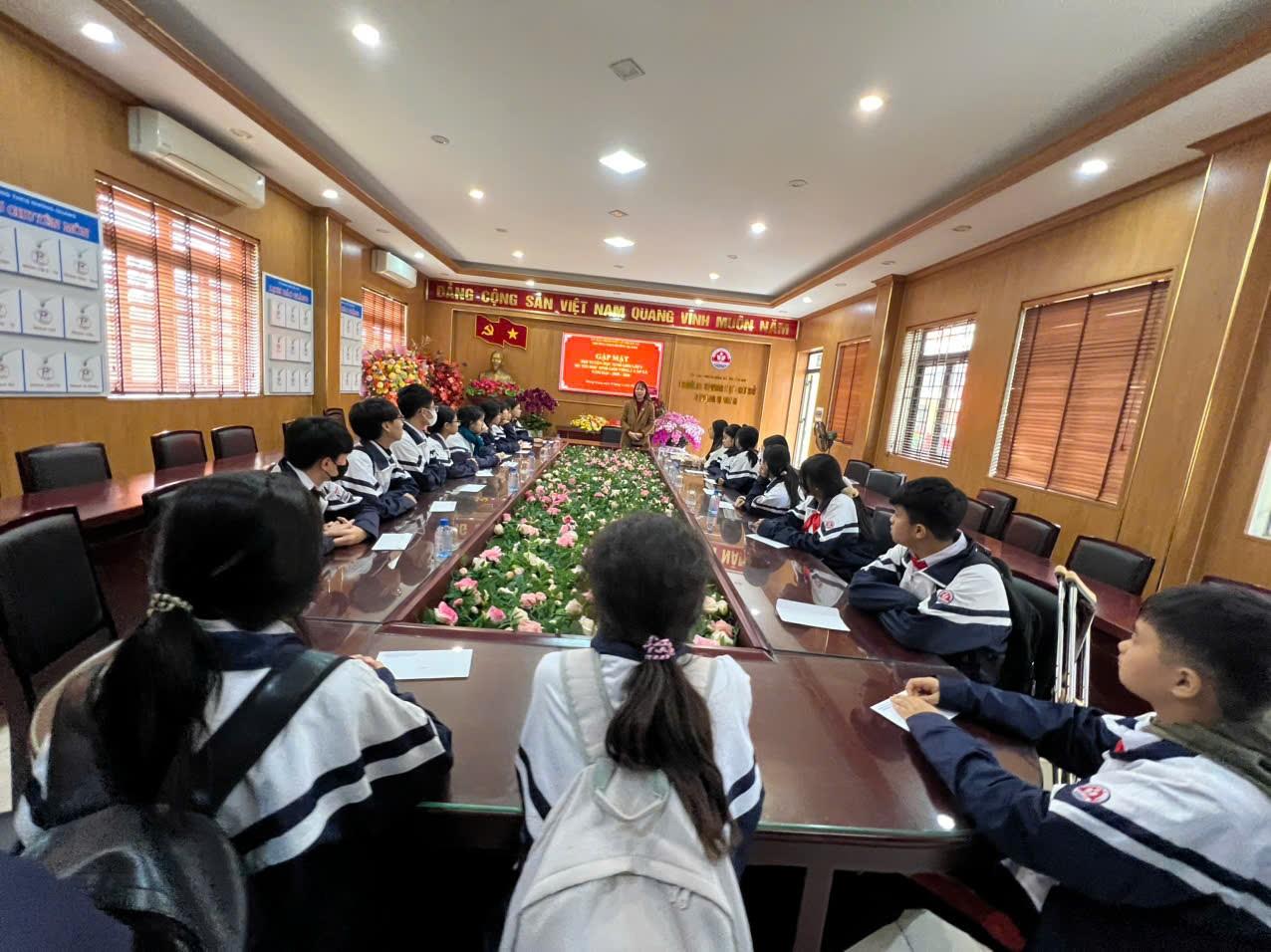 Gặp mặt đội tuyển học sinh giỏi cấp Xã năm học 2025 - 2026