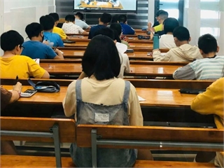 Bãi bỏ Quyết định số 22/2013/QĐ-UBND ngày 25/6/2013 của UBND thành phố Hà Nội quy định về dạy thêm, học thêm trên địa bàn thành phố Hà Nội