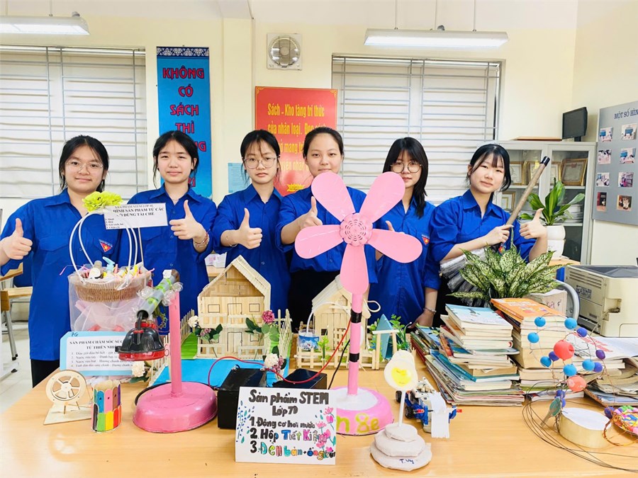 Tổ chức thi làm STEM – đồng diễn nhảy dân vũ năm học 2024-2025