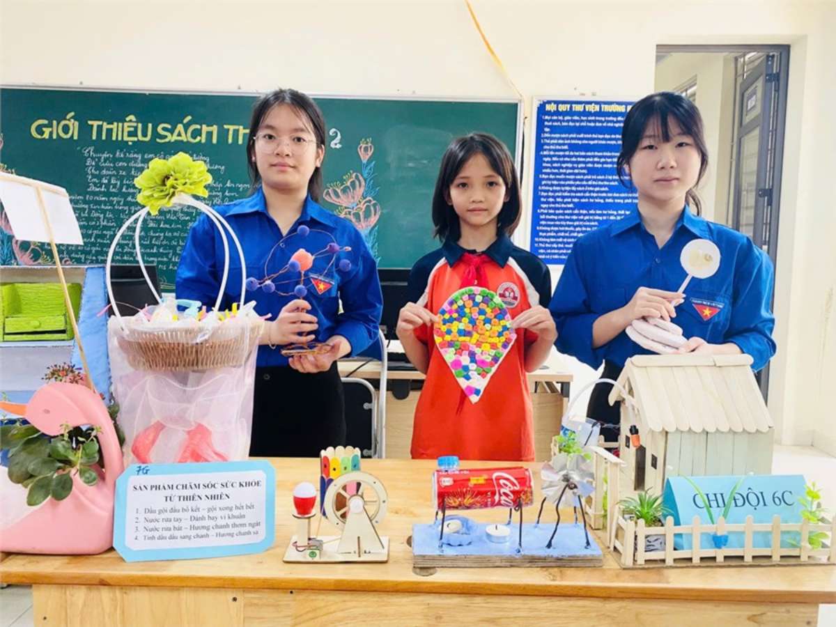 Tổ chức thi làm STEM – đồng diễn nhảy dân vũ năm học 2024-2025