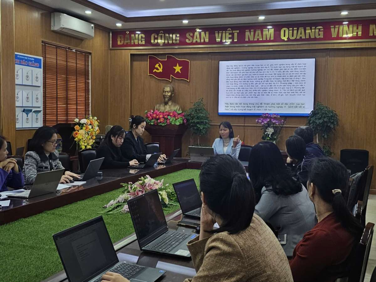 Ngày chuyên môn - Ngày của sáng tạo và cống hiến